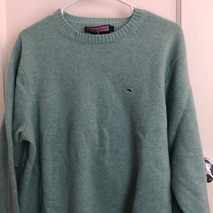 Men’s large vineyard vines sweater